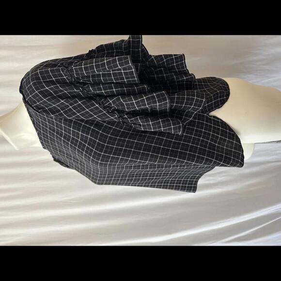 Black and White Checkered Ruffle Sleeve Top - LOFT - XSP - Picture 2 of 8